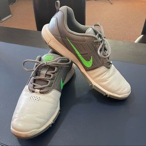 Nike Explorer Ctrl Spikeless Golf Shoes